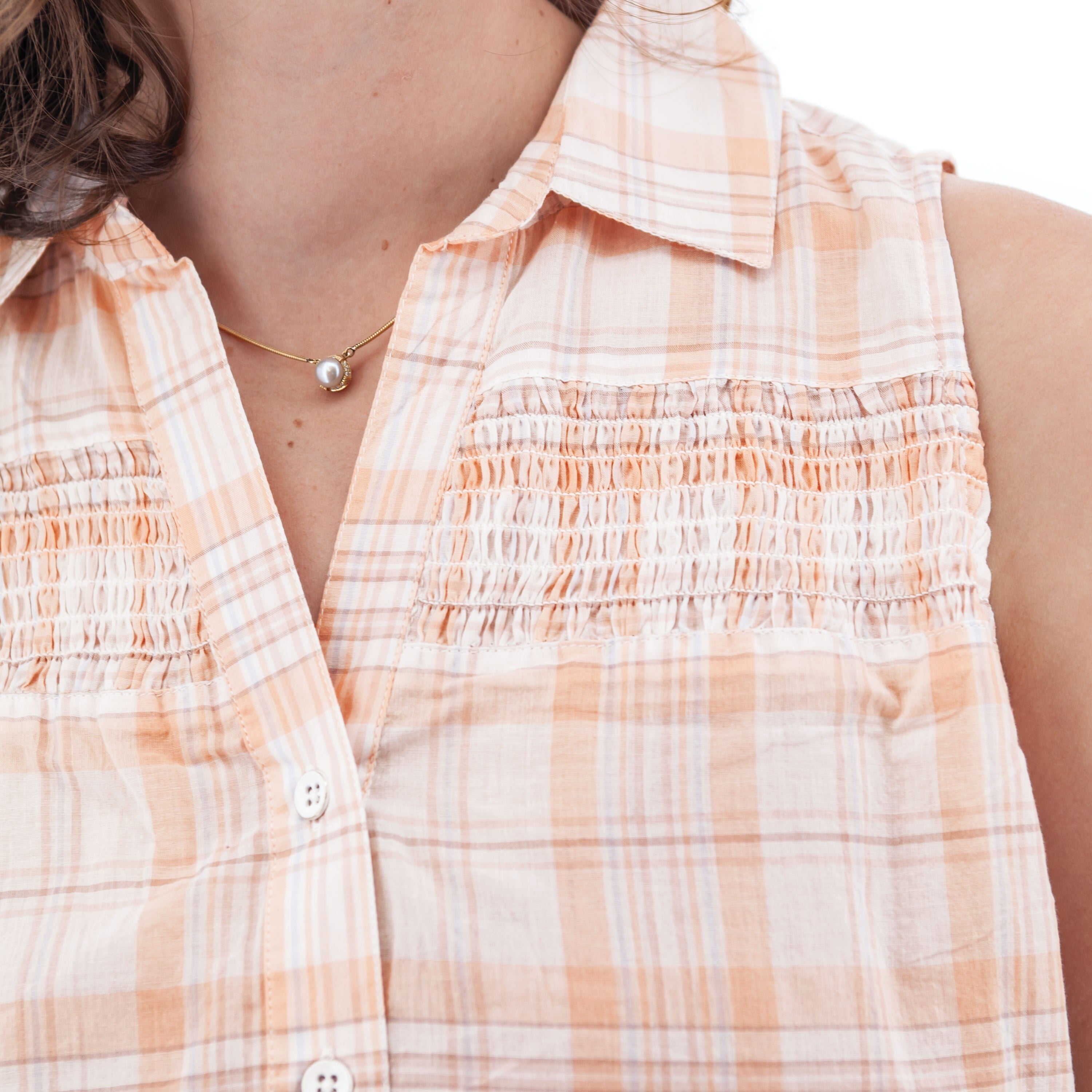 Old-Ranch-Women_27s-Saguaro-Smocked-Button-Front-Tank_e5fbb006-cf16-4227-9657-82c3f0fe39ff 1282080032